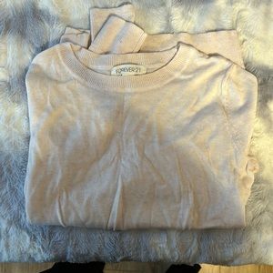 Women’s sweater